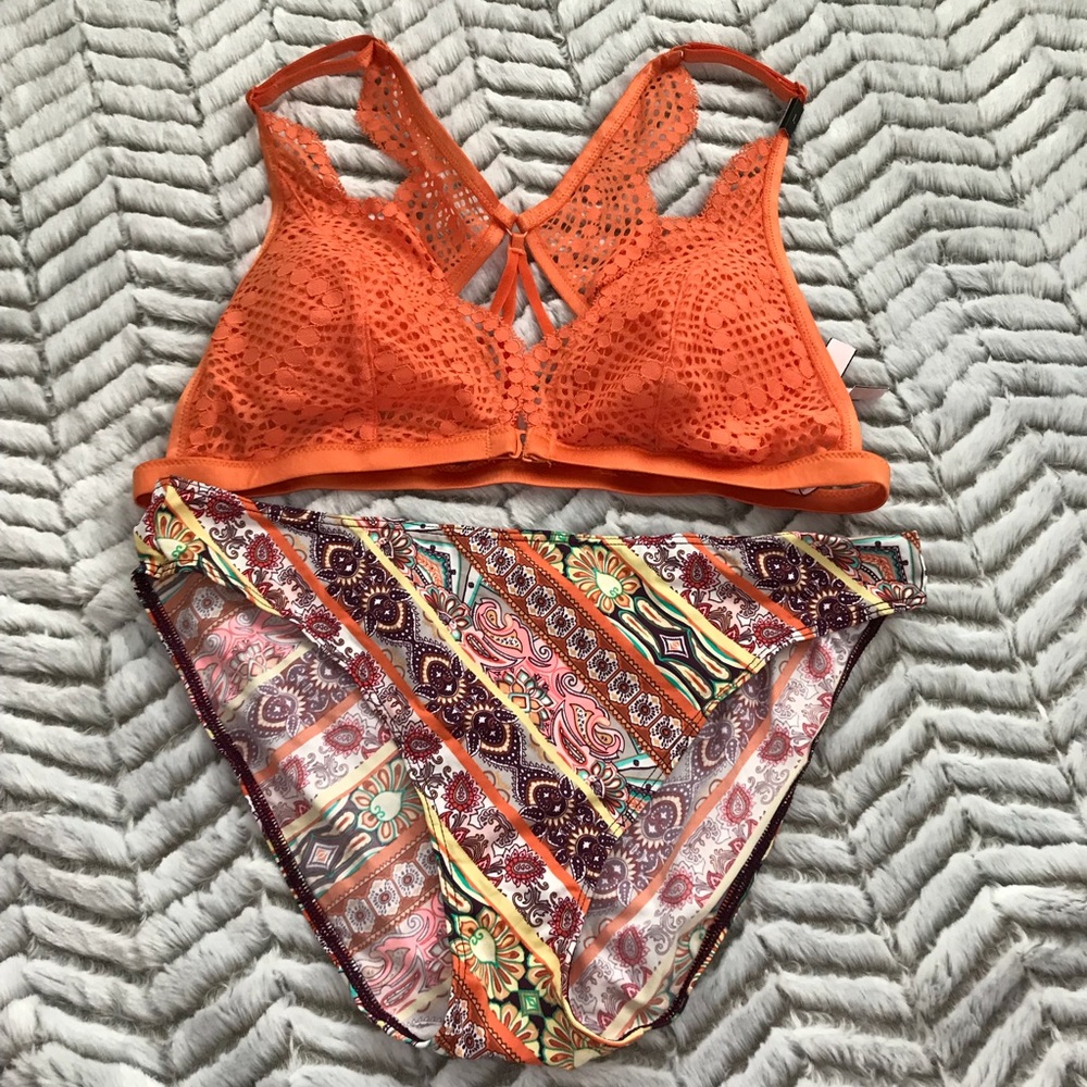 VS Bralette Set